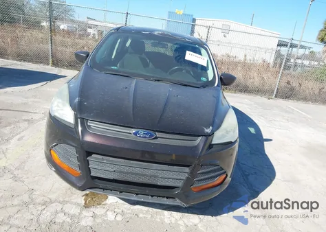 2013 Ford Escape S z USA, uszkodzony, nr VIN 1FMCU0F70DUD10455